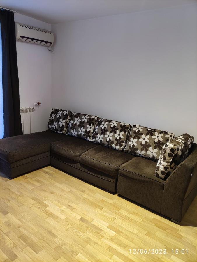 Fabian Central Apartment 부쿠레슈티 외부 사진